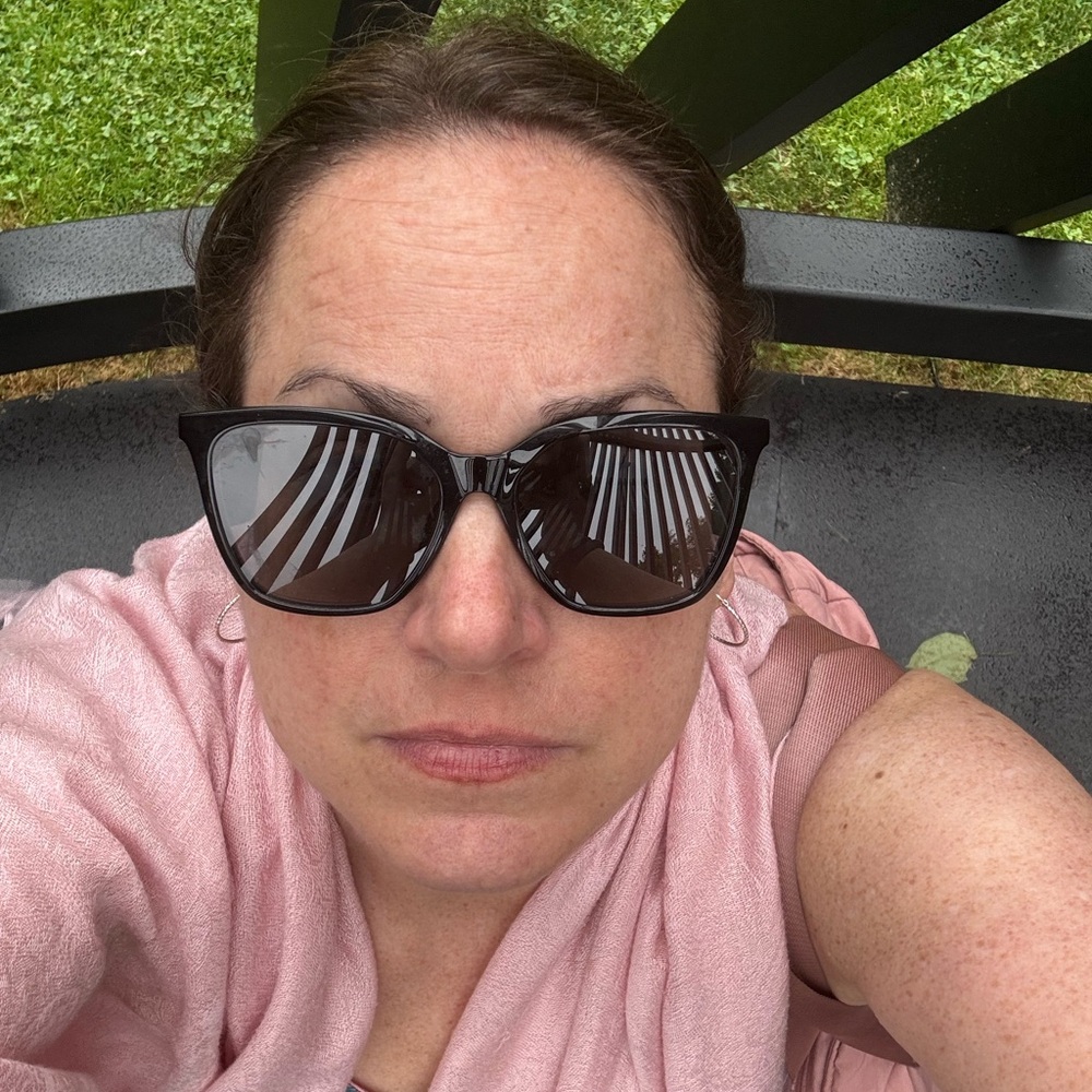 Meet your Posher, Lesley